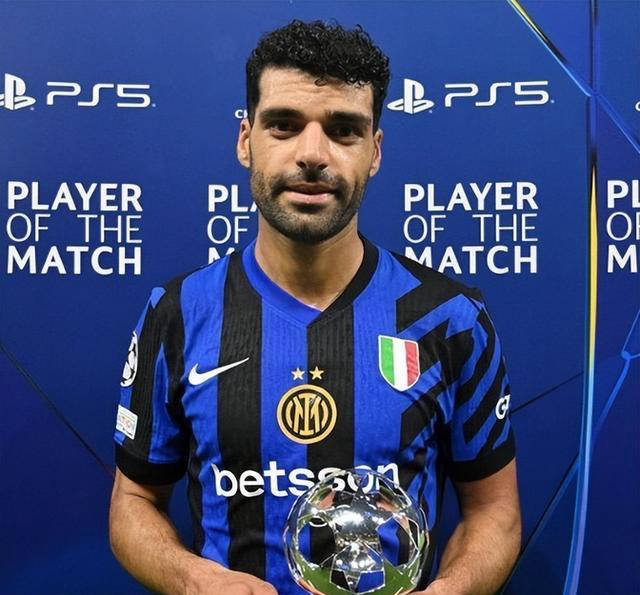 风云突变!国际米兰冲刺阶段防线松动,欧冠版图或变,管理层满意,训练强度明显提升的简单介绍 风云突变!国际米兰冲刺阶段防线松动,欧冠版图或变,管理层满意,训练强度明显提升的简单介绍