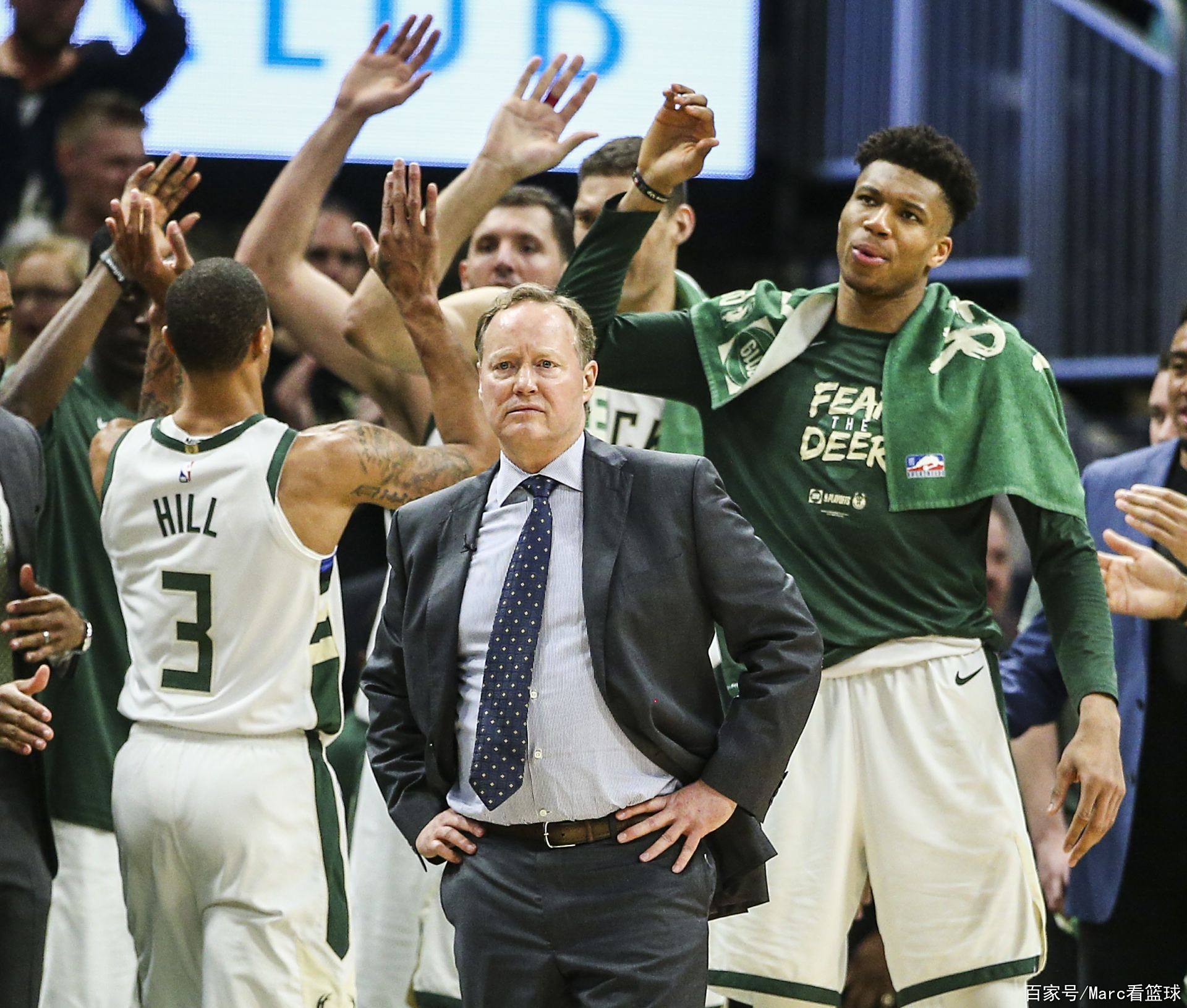 密尔沃基雄鹿加时末段主帅复盘，志在社区盾名次提升，信心回归，临场指挥获称赞(克里夫兰骑士vs密尔沃基雄鹿分析)