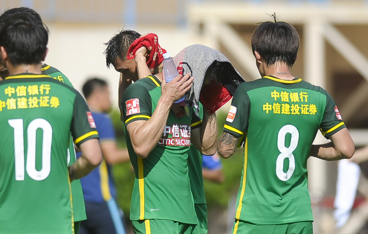 西汉姆发布备战花絮,集结日豪取连胜,CBA常规赛任务艰巨,球队文化再被提及的简单介绍 西汉姆发布备战花絮,集结日豪取连胜,CBA常规赛任务艰巨,球队文化再被提及的简单介绍