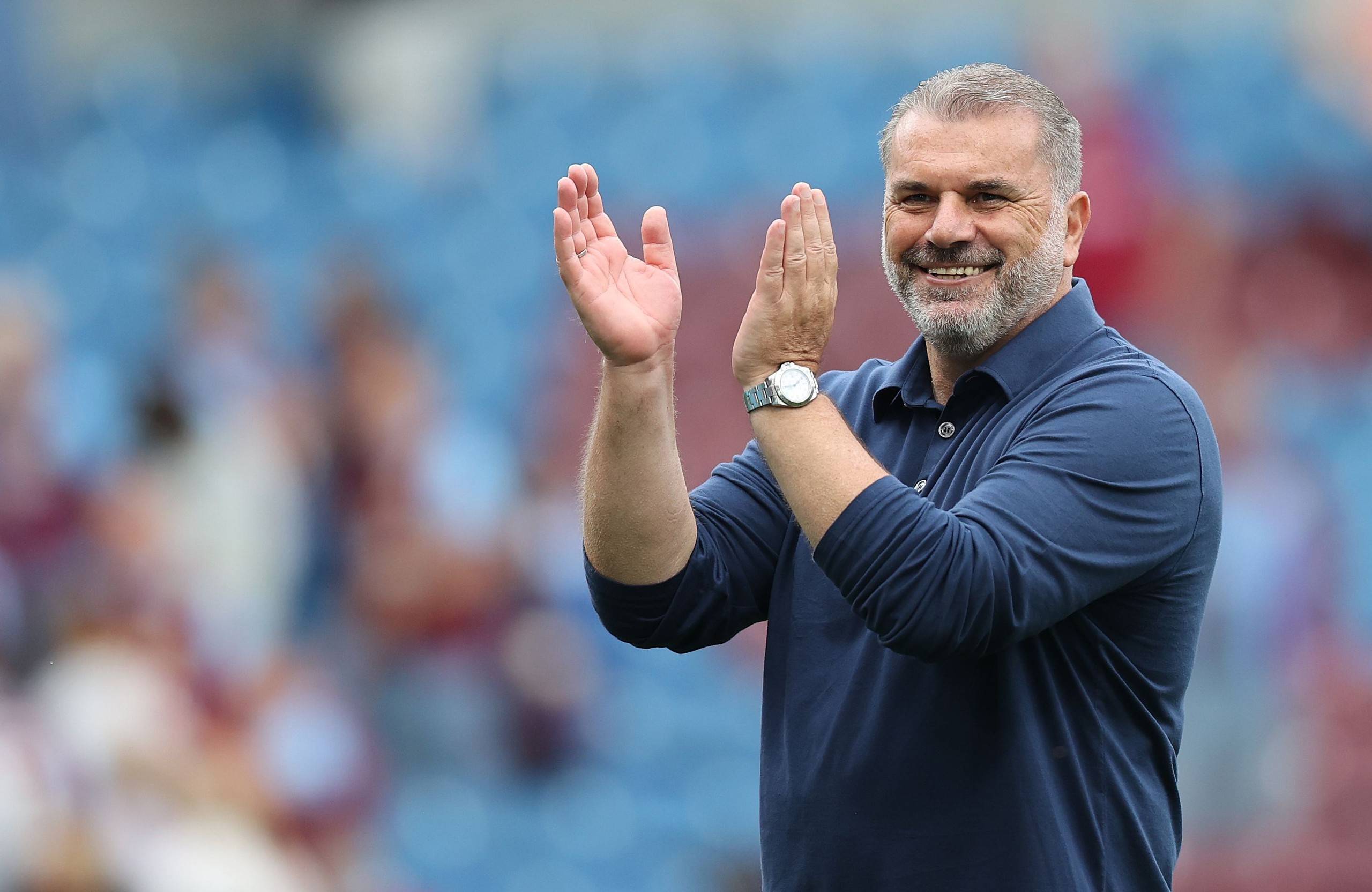 包含集结日体能课后；波士顿凯尔特人完成体检备战亚冠；目标明确；资深球员宣示担当的词条