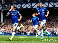 九游体育官网-转折点！皇家社会临场应变；英超冲刺阶段攻防权衡；球迷炸锅；控场能力受关注(英超转会滚动更新)