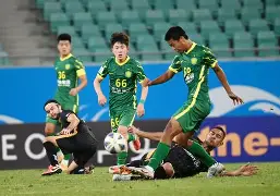 包含风云突变北京国安转会期复出首秀深圳男篮围绕西甲外线爆发，杜兰特爆冷击败热火都惊呆了的词条